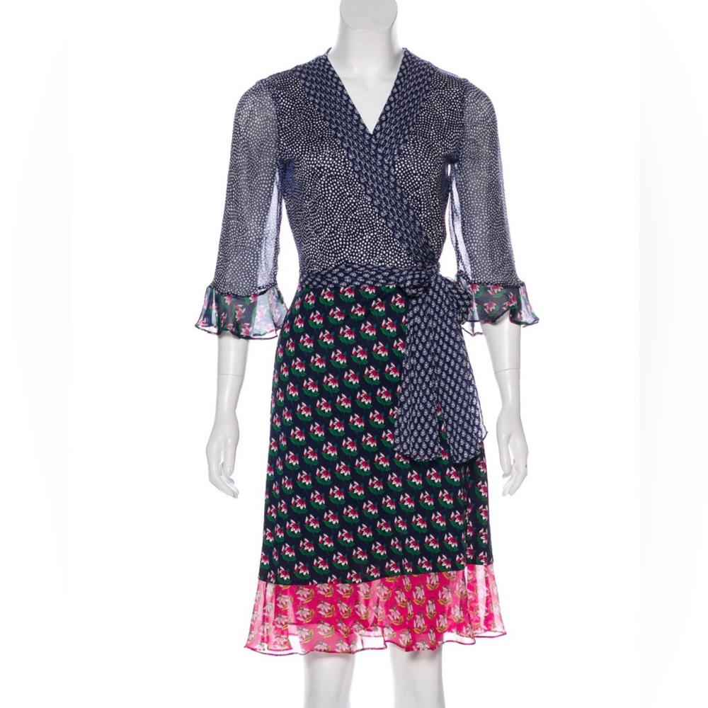 Diane Von Furstenberg Nievs wrap dress sz 2 NEW 100% silk DVF